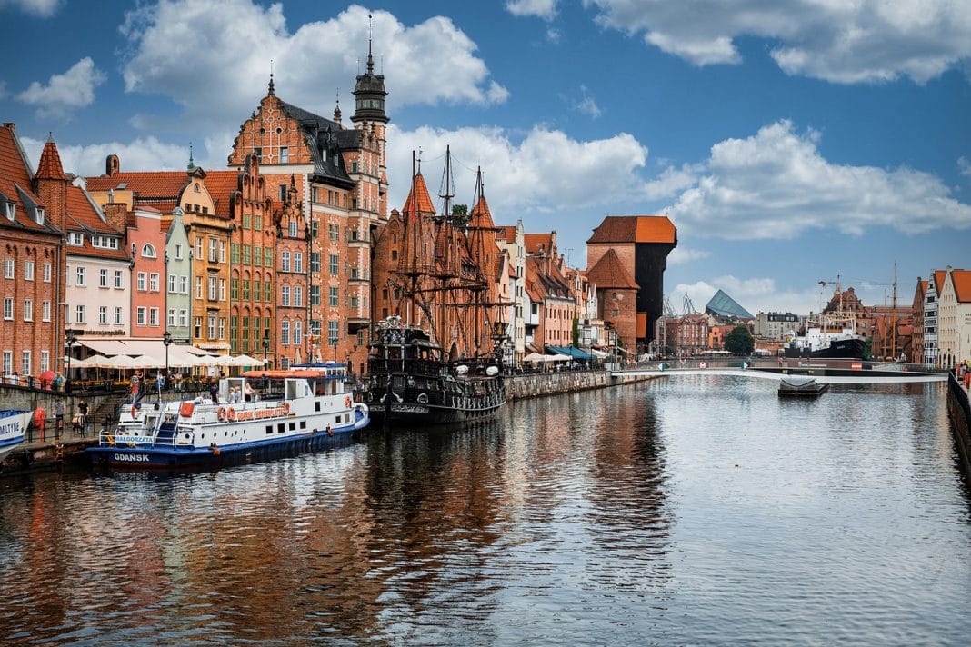 buildings-7323710_1280